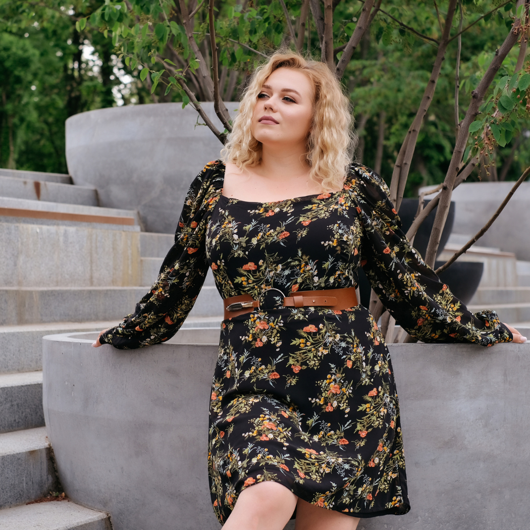 To najmodniejsza sukienka dla puszystych. Idealne modele w Limango, Renee, Bonprix